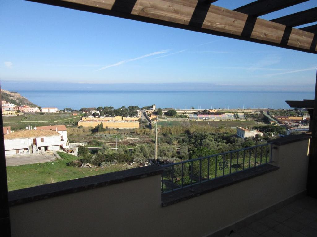 Residence L'Incanto Attici كاستيلساردو المظهر الخارجي الصورة
