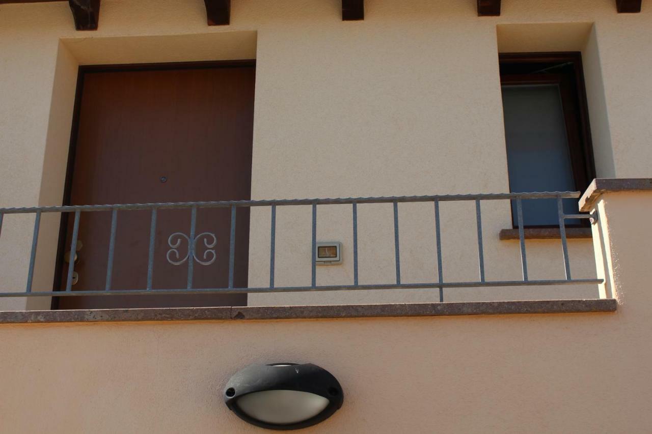 Residence L'Incanto Attici كاستيلساردو المظهر الخارجي الصورة